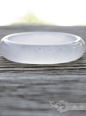 青禾淑坊古典玛瑙手镯