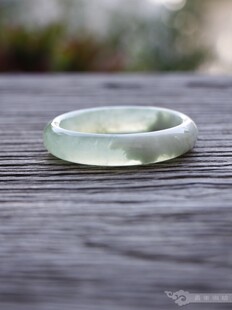 『青禾淑坊』天然绿色系岫玉手镯{今月曾经照古人}古典风雅52.5MM