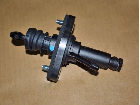 奇瑞瑞虎5X 7 8离合器总泵主缸离合泵分离泵捷途X70 X70S X90