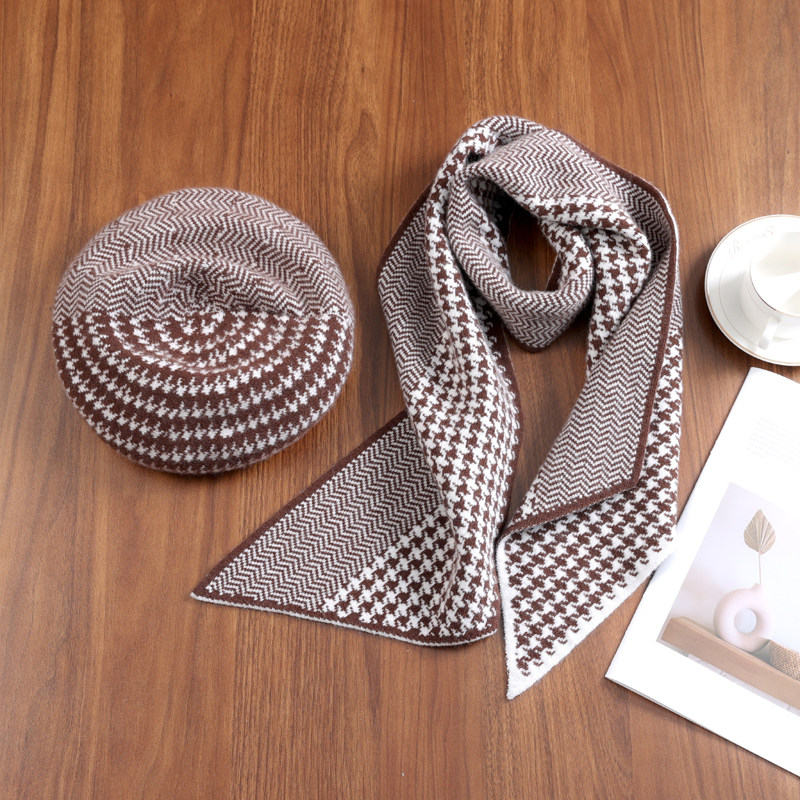 冬季韩版针织保暖围脖女士人字纹羊毛围巾贝雷帽二件套装加厚防寒
