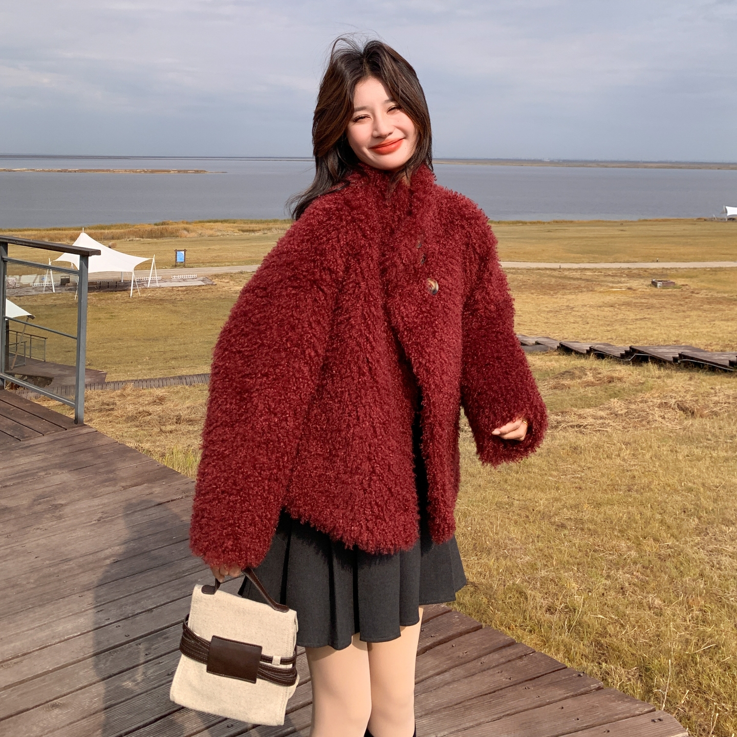 【现货】软糯糯皮毛一体外套2565-红P185-K278,女装棉衣/棉服,柏妮丝绮 【现货】软糯糯皮毛一体外套2565-红P185-K278,女装棉衣/棉服,柏妮丝绮