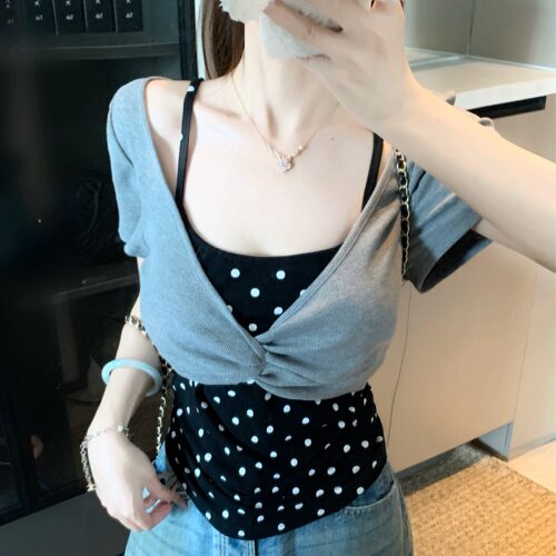 老钱风大码胖妹妹假两件波点短袖T恤女夏季撞色拼接修身显瘦上衣