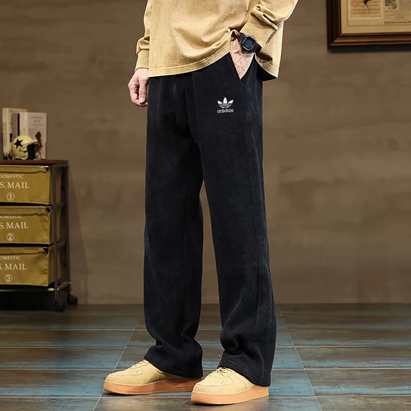 阿迪达斯三叶草灯芯绒男裤春季新款休闲裤直筒宽松阔腿裤IN0991