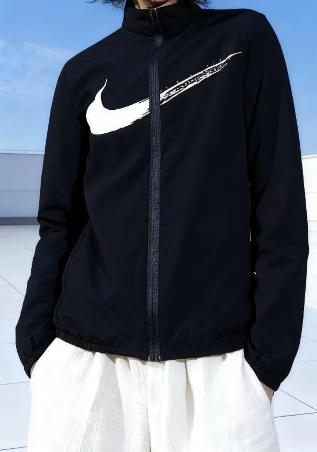 耐克外套男春秋薄款运动休闲梭织防风衣立领防晒服夹克HV0395-010