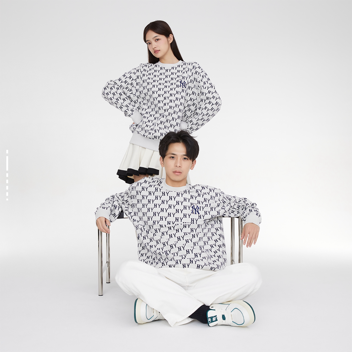 MLB 满印老花运动套头针织复古卫衣 男女深奶油色3AMTM0334-50CRD