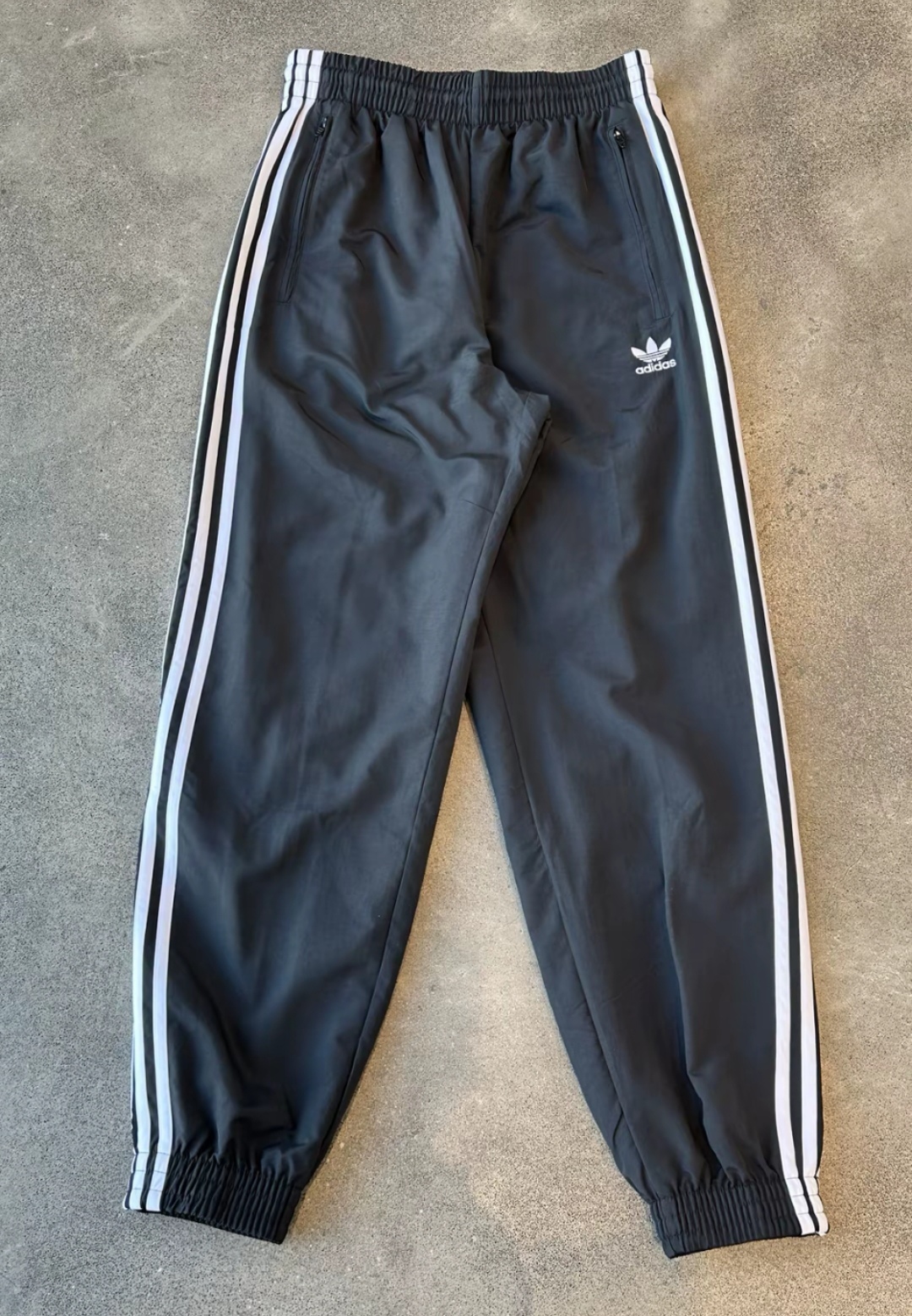 阿迪达斯三叶草正品男子运动休闲梭织长裤KB2465