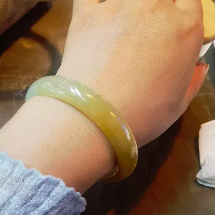 天然缅甸翡翠黄翡手镯（无烧）