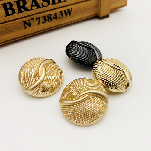 时尚精致女装金属扣金色西服纽扣