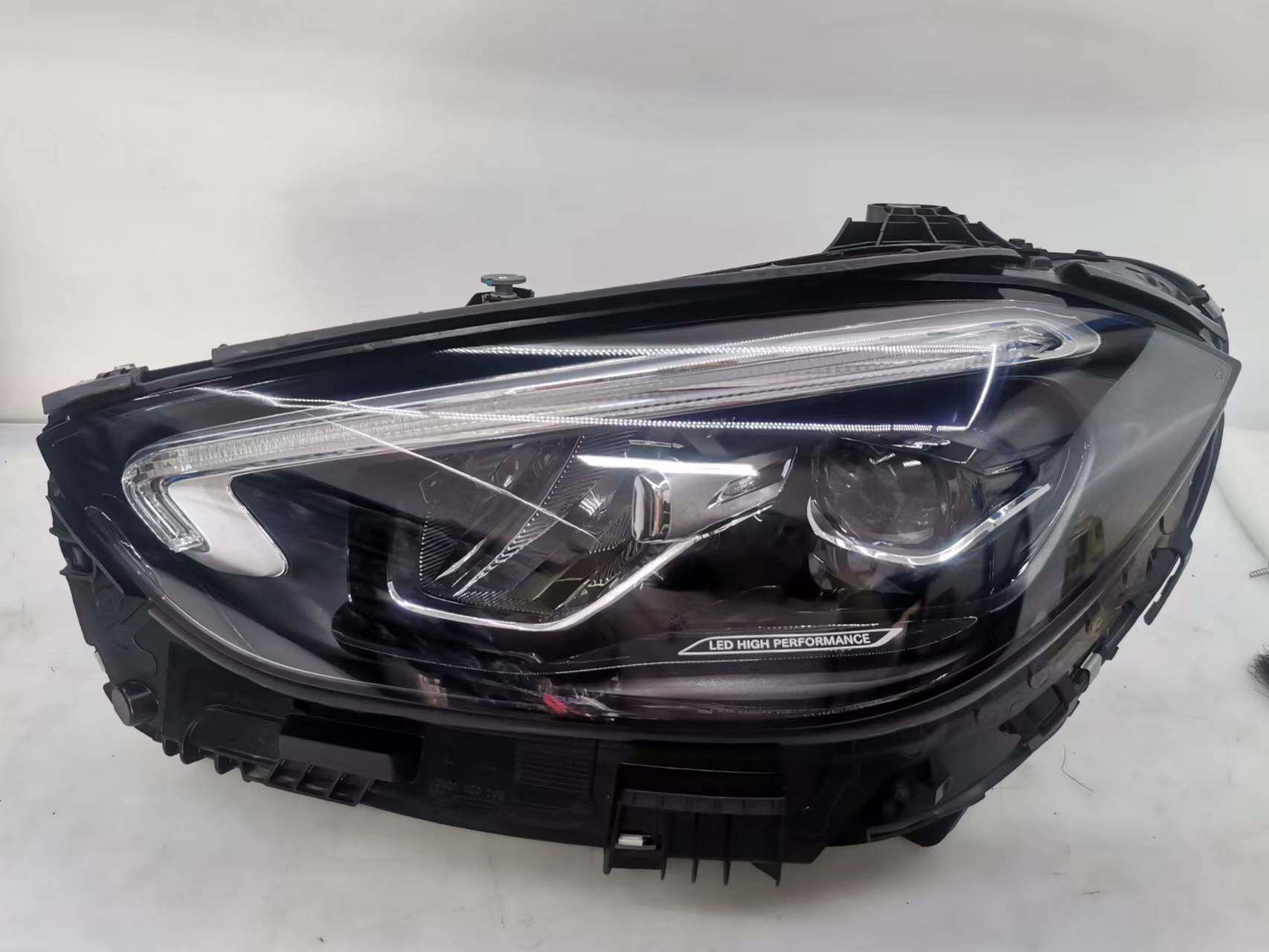 适用于奔驰c级c20020大灯前大灯总成led日行灯原厂拆车二手件206