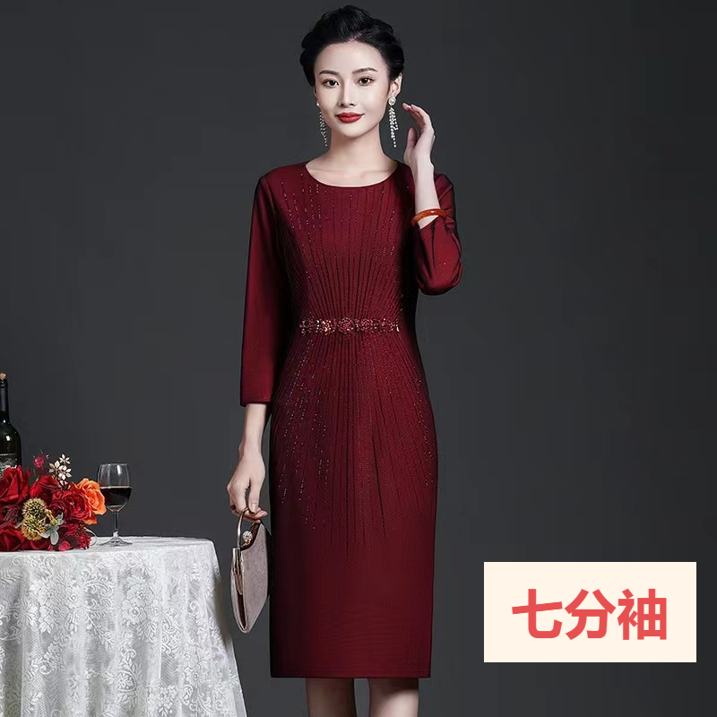26喜婆婆喜妈妈丈母娘大码女装婚礼宴会秋冬新款酒红礼服连衣裙子
