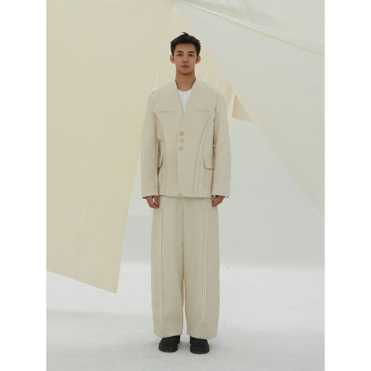 蕾丝拼接羊毛混纺宽松廓形西装