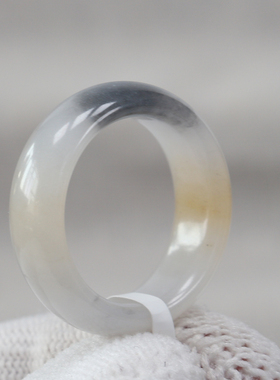 新疆金丝玉石英岩玉天山翠戒指女冰种飘花轻奢素圈指环12号圈口