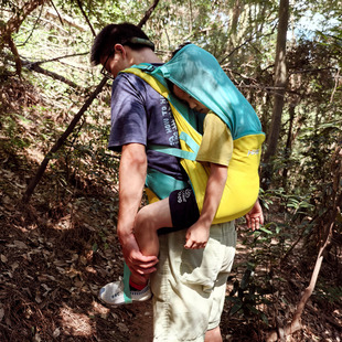 无界WUJIE小燕子户外儿童背带架大龄背娃神器爬登山旅游徒步外出
