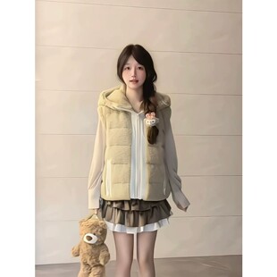 新款毛绒夹棉服女款秋冬季韩版爆款马甲宽松休闲小个子轻薄短外套