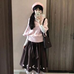 日系少女古早味粉色高领针织斗篷毛衣+打底衫+高腰半身裙三件套装