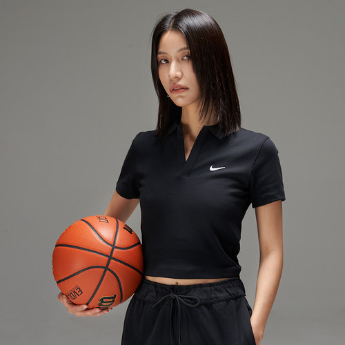 NIKE耐克女子短款修身上衣刺绣翻领POLO衫休闲短袖运动T恤DV7885