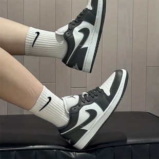Nike耐克女鞋官方正品Air Jordan 1灰白低帮板鞋男女复古运动鞋子