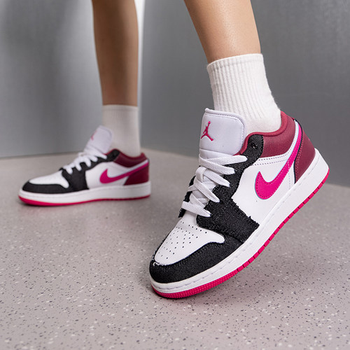 幸运叶子|耐克女鞋大童鞋26新款AIR JORDAN 1 LOW SE运动篮球鞋