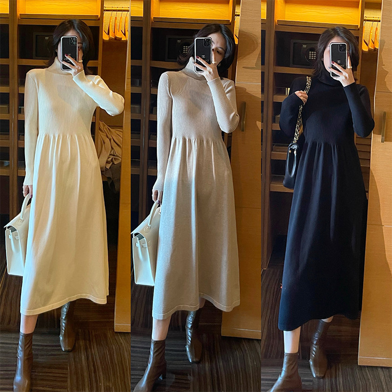 针织连衣裙女春款女装2022年新款温柔红色收腰法式赫本风裙子冬季