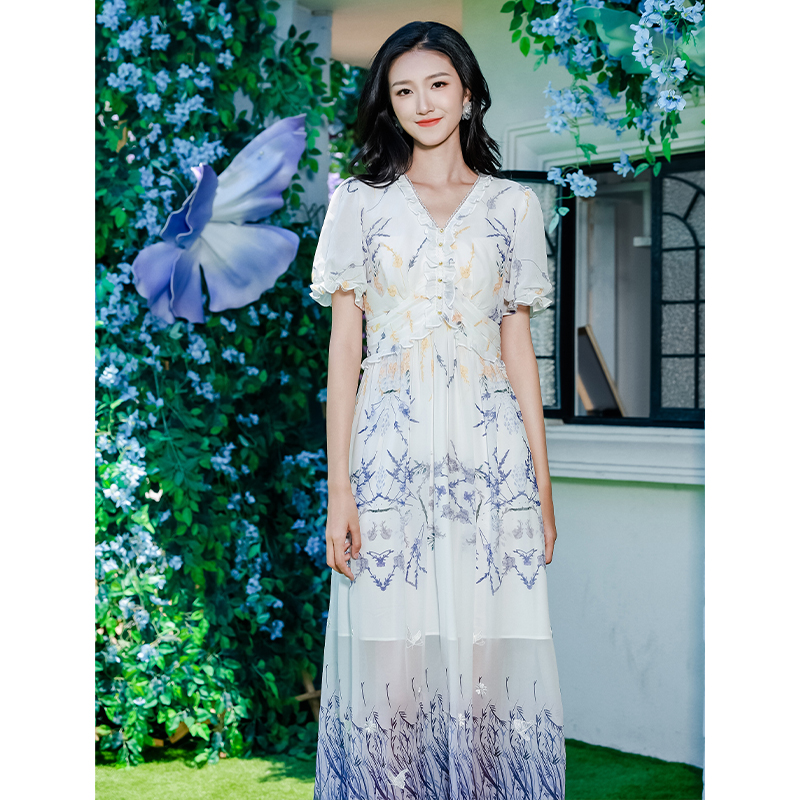 【限时直降】伊华欧秀连衣裙42KAQ4766
