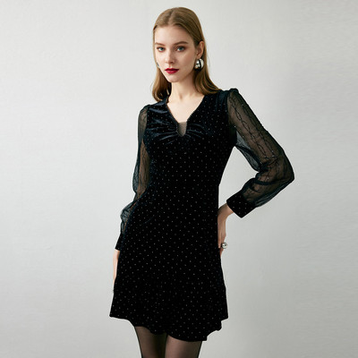 【限时直降】伊华欧秀连衣裙35KAQ3923