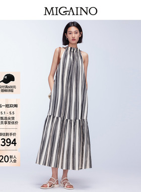 Migaino曼娅奴女装早秋款设计感竖条纹挂脖连衣裙MO32DE014