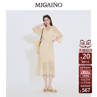 Migaino曼娅奴女装2026夏季新款轻薄优雅宽松慵懒感印花连衣裙