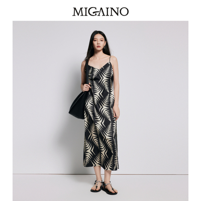 【商场同款】Migaino曼娅奴女装高级感时尚吊带连衣裙MP22DD099