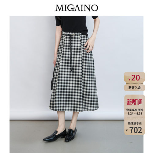 赠品:MQ22UE013（黑色腰带）