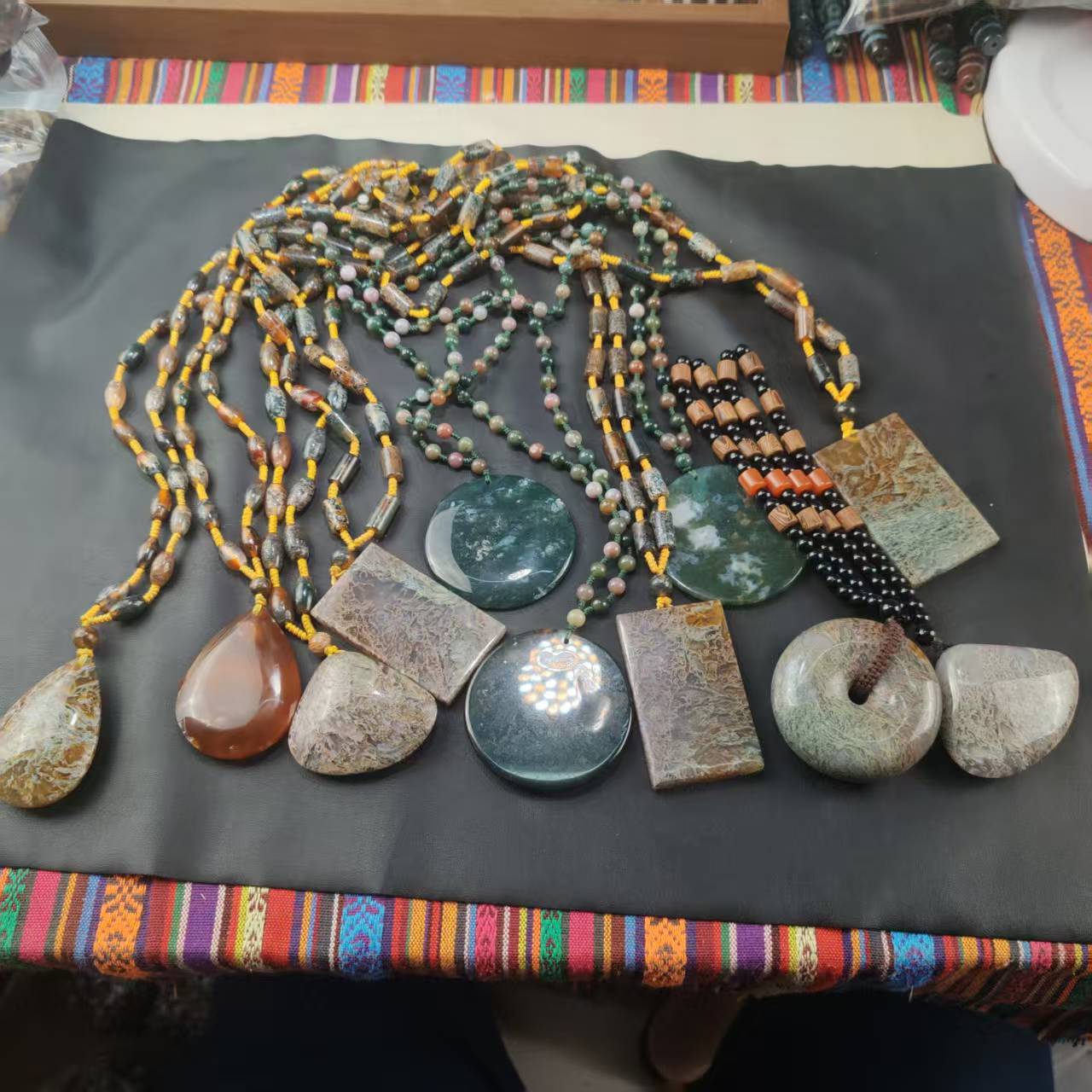 大号海洋玉髓扇形方形水滴形吊坠项链挂件车挂包挂手把件45-65㎜