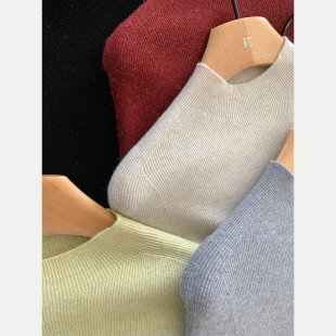 银丝包芯纱 无缝一体马鞍肩长袖针织衫打底修身显瘦半高领毛衣女