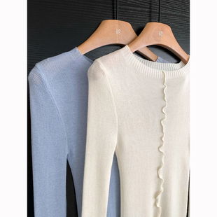 微透朦胧感 中缝设计圆领针织衫秋冬长袖打底上衣羊毛混纺内搭女