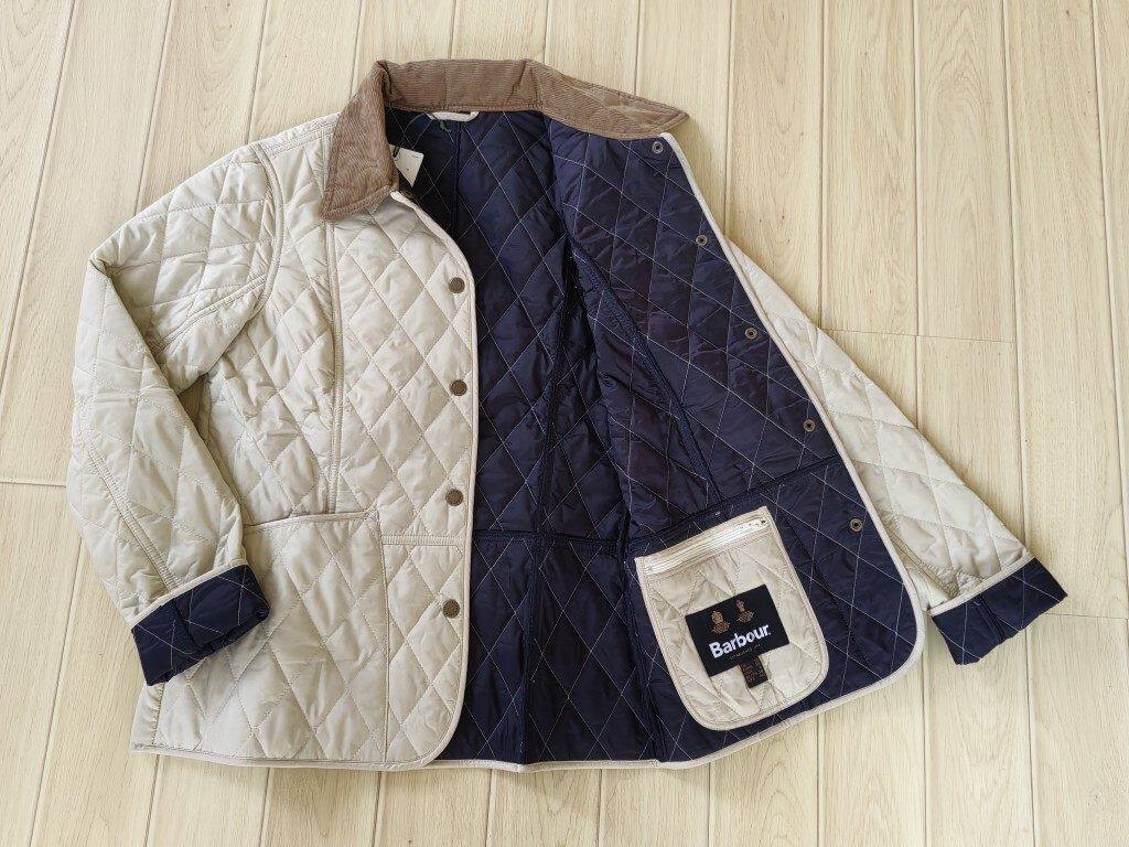 新品特惠 上海现货Barbour quilt女士米+黑双色菱格棉服 绝美