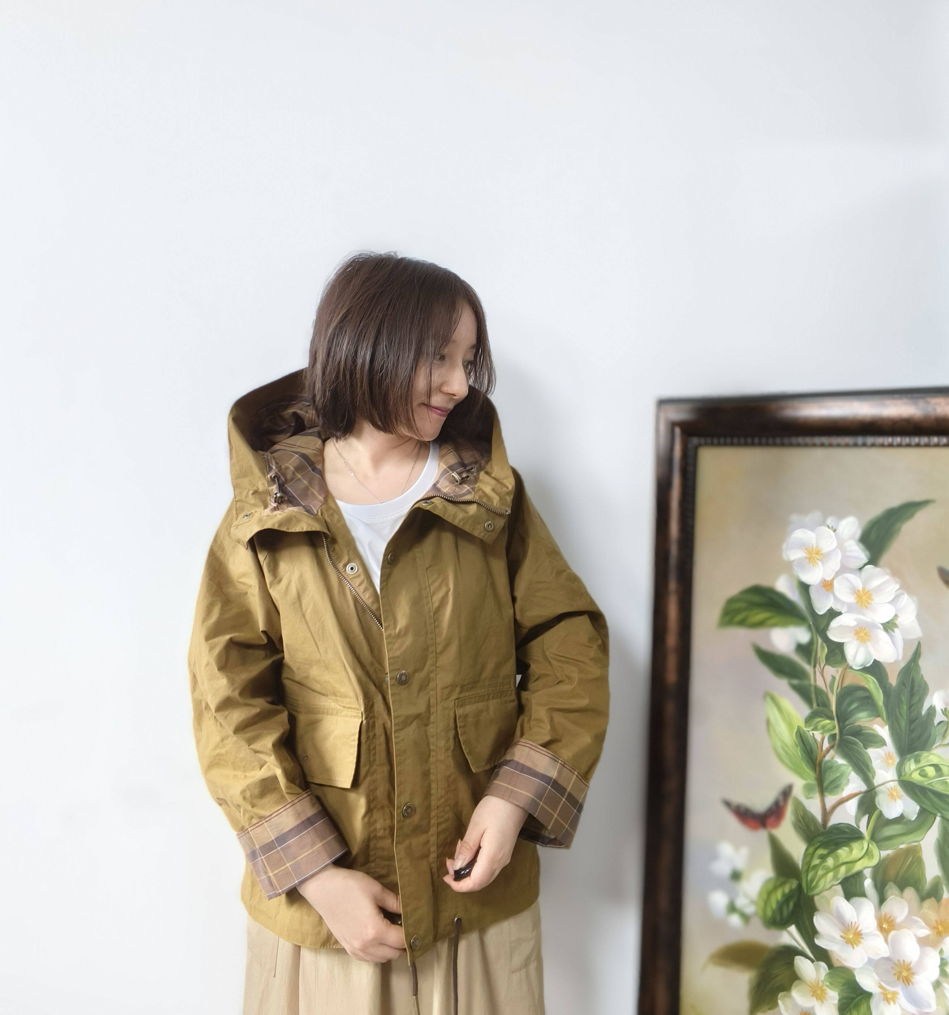 英国正品barbour nith女士经典复古无蜡干蜡短外套格纹袖连帽上衣