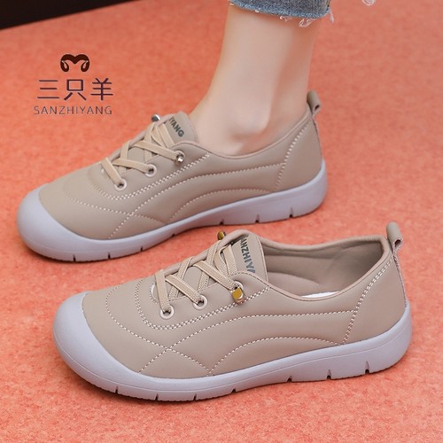 三只羊休闲一脚蹬软底轻便健步鞋