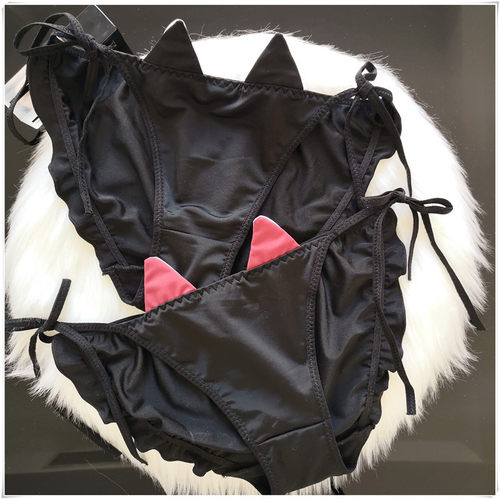 女三角裤牛奶丝猫大耳朵