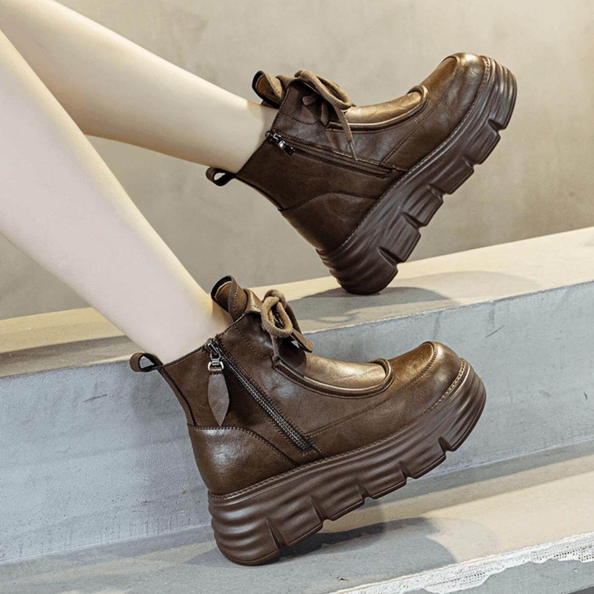 香港加绒高帮鞋马丁靴女2025冬季新款真皮雪地靴爆款防滑厚底棉鞋