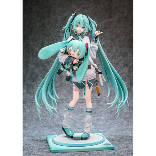 YJ工作室wf2026初音未来玩偶