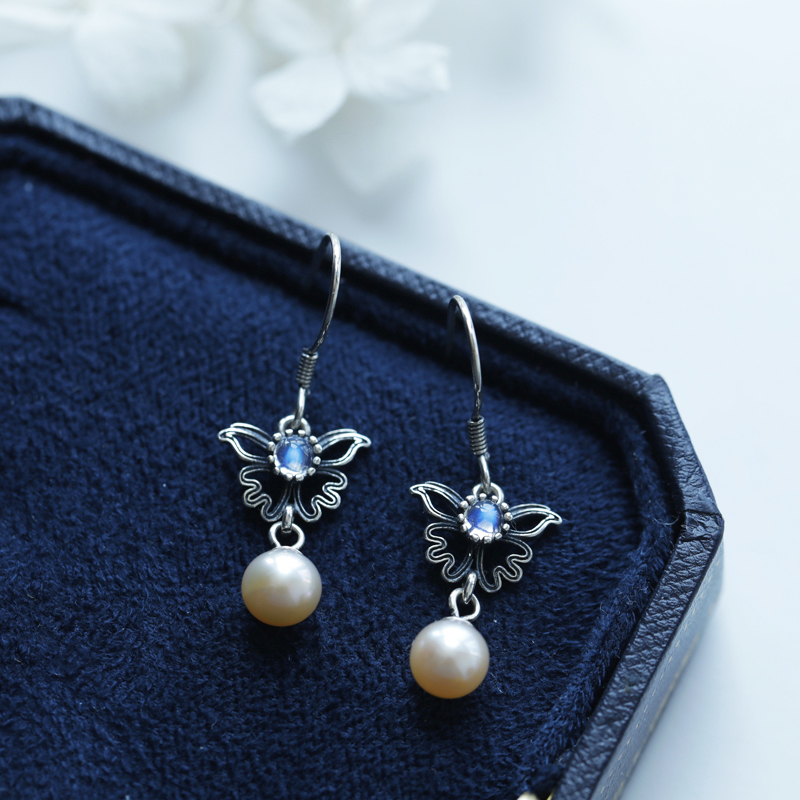 新中式天然月光石耳环