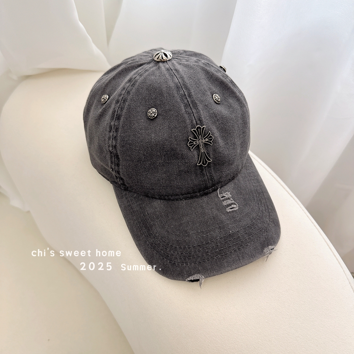 复古做旧十字架破洞牛仔棒球帽