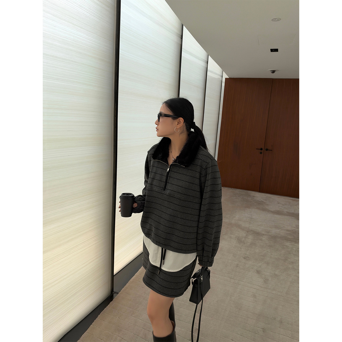 铅笔小鑫大码女装暖暖CP休闲条纹加绒上衣+短裤套装