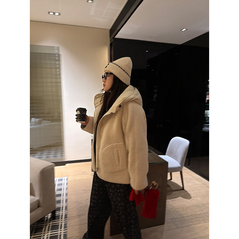 `铅笔小鑫大码女装慵懒风保暖皮毛一体连帽羊羔毛外套,女装/女士精品,常规大码外套,淘宝优惠券,粉丝福利购,淘宝优惠卷