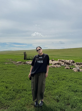 铅笔小鑫大码女装慵懒风松弛落肩黑色字母休闲中长款印花T恤