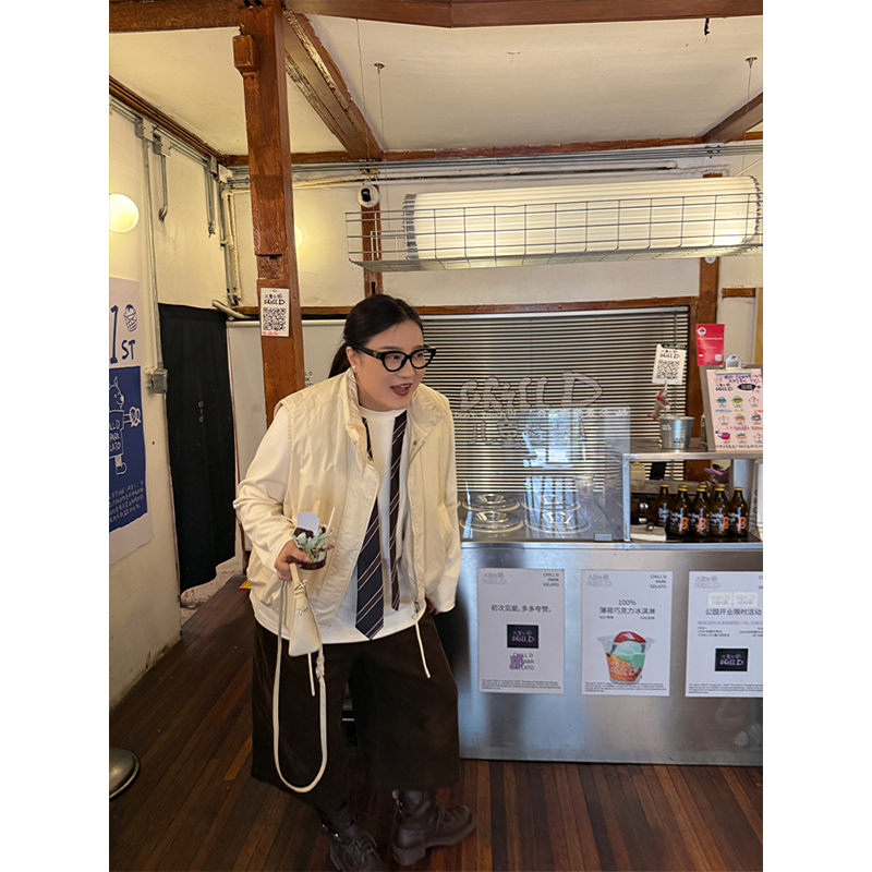 铅笔小鑫大码女装 抽绳立领 90鹅绒 保暖冬季鹅绒马甲