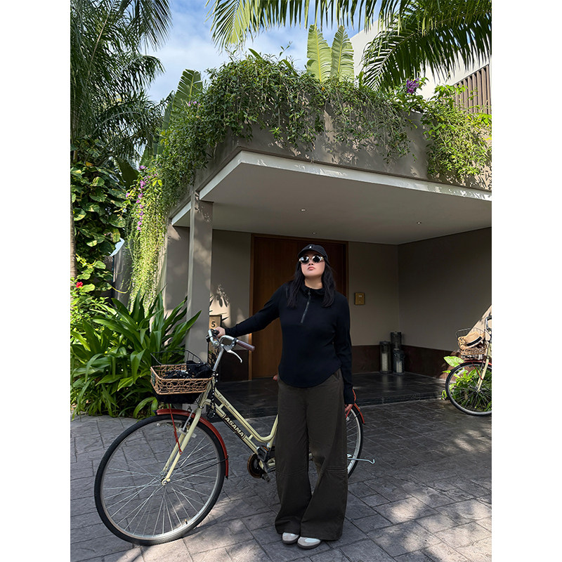 铅笔小鑫大码女装拯救腿型 休闲高腰松弛显瘦直筒牛仔裤