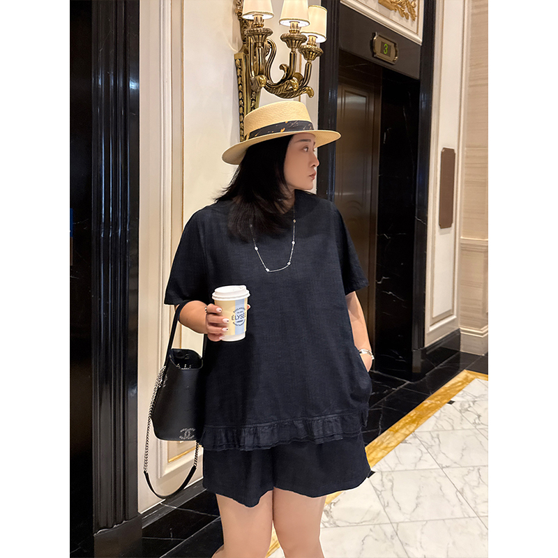 铅笔小鑫大码女装 松弛感 丹宁木耳边T恤+阔腿短裤套装