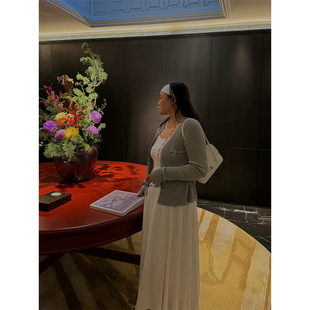 铅笔小鑫大码女装修身显瘦多色简约休闲开衫纽扣针织上衣