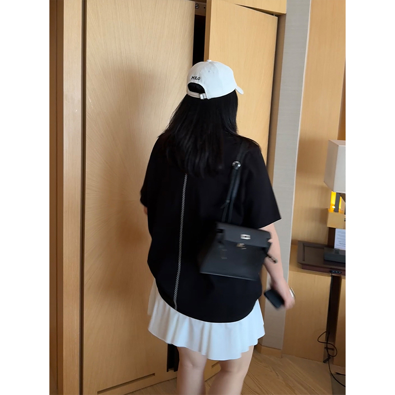 铅笔小鑫大码女装 简约宽松 街头感显瘦松弛感 短袖T恤