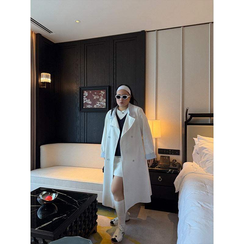 铅笔小鑫大码女装 复古翻领简约干练气质拼色长款大衣