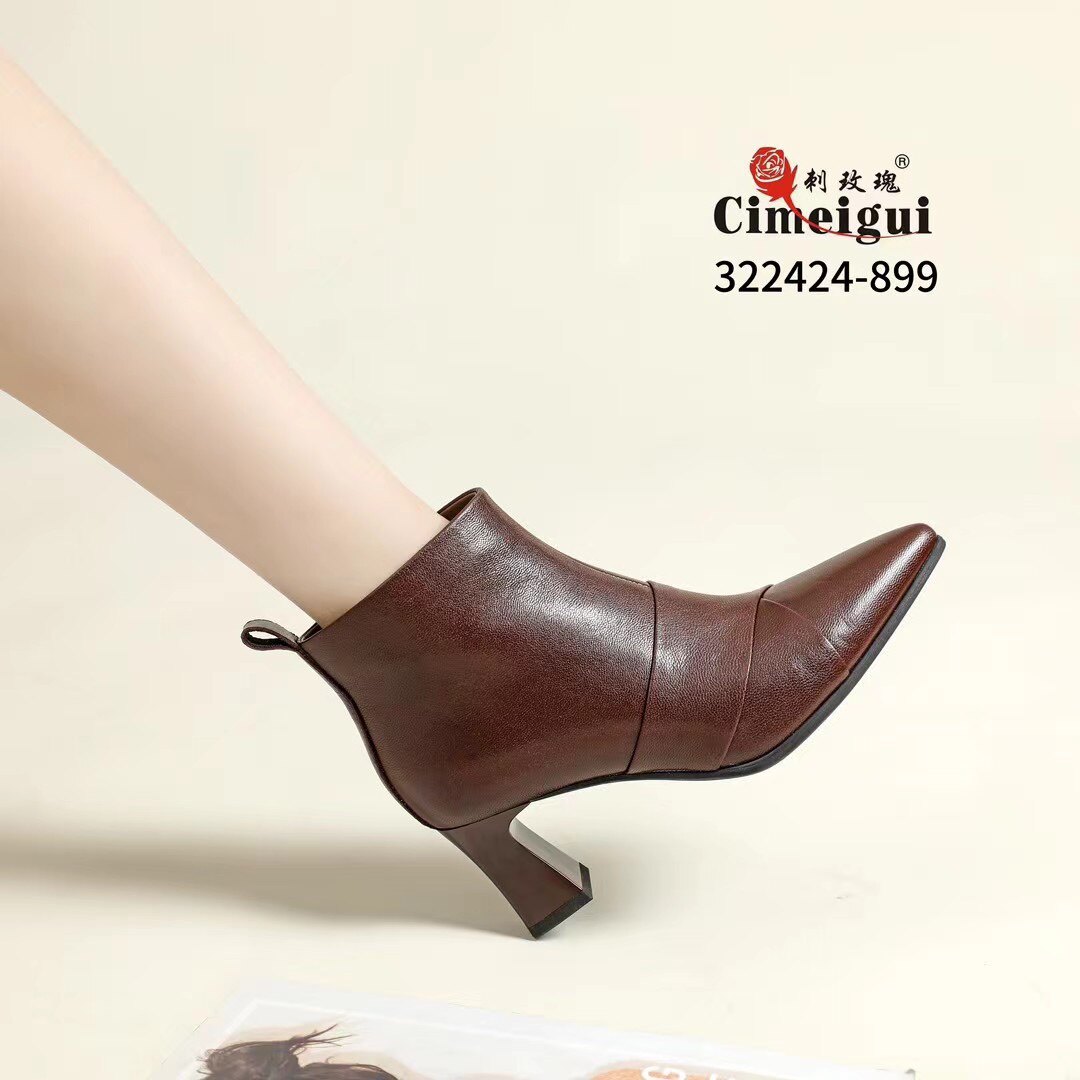 刺玫瑰正品女鞋2024秋冬水晶羊皮薄绒高跟尖头简约气质短靴899